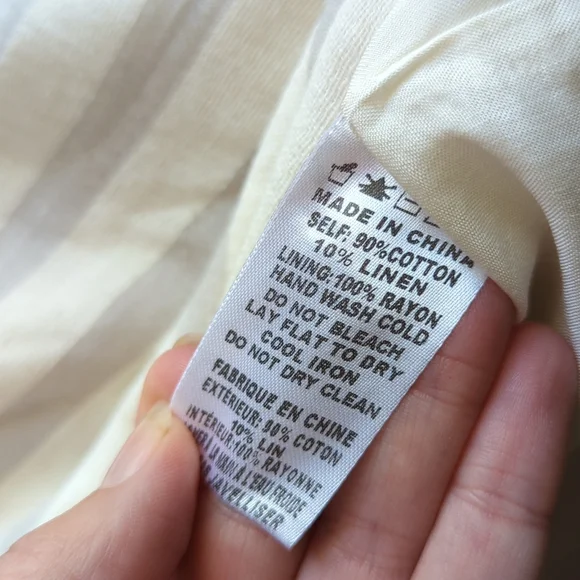 NWT Roolee Striped Cropped Button Up Size Medium - Picture 6 of 7